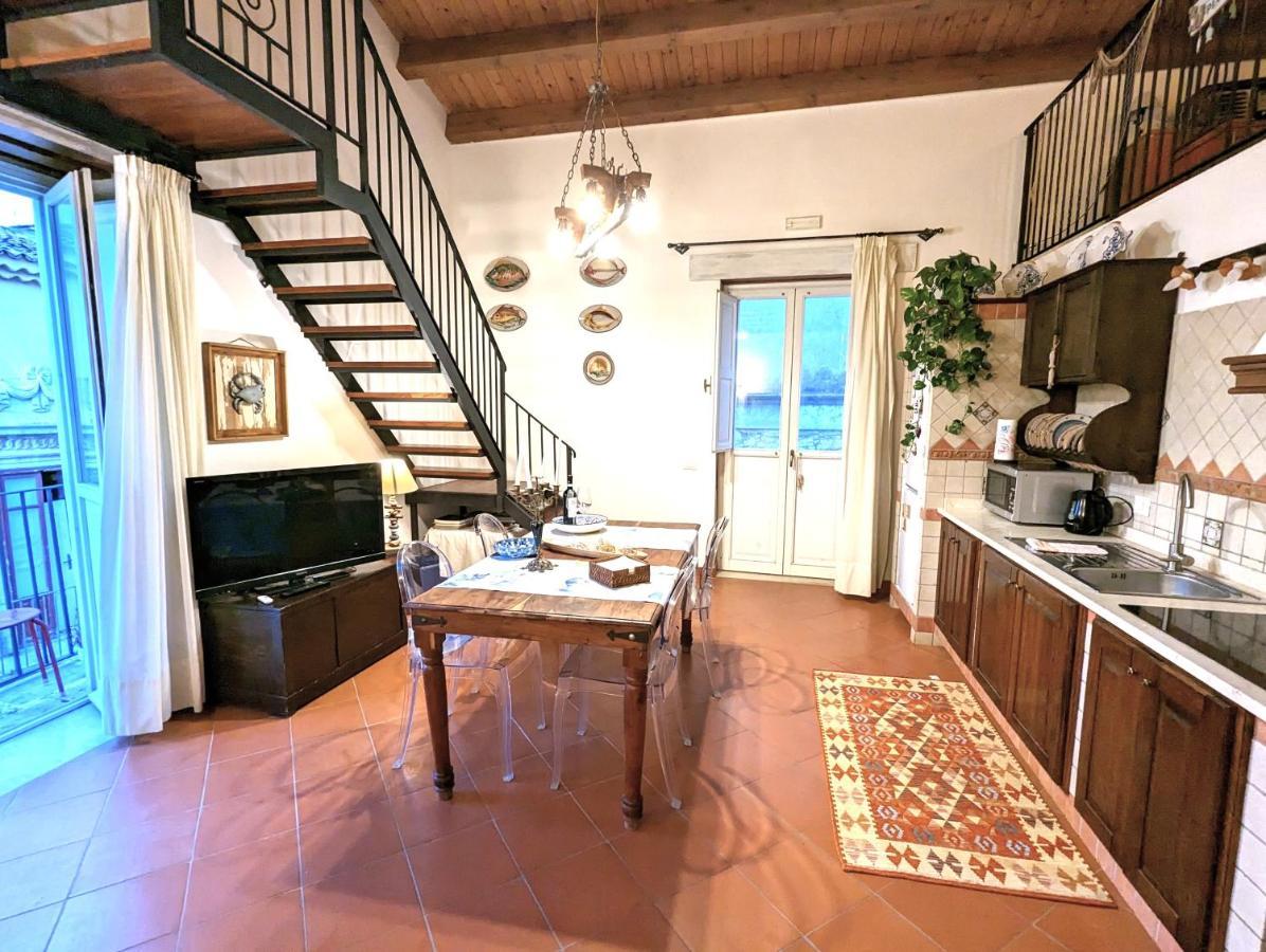 La Casa Delle Fate Apartment Syracuse Bagian luar foto