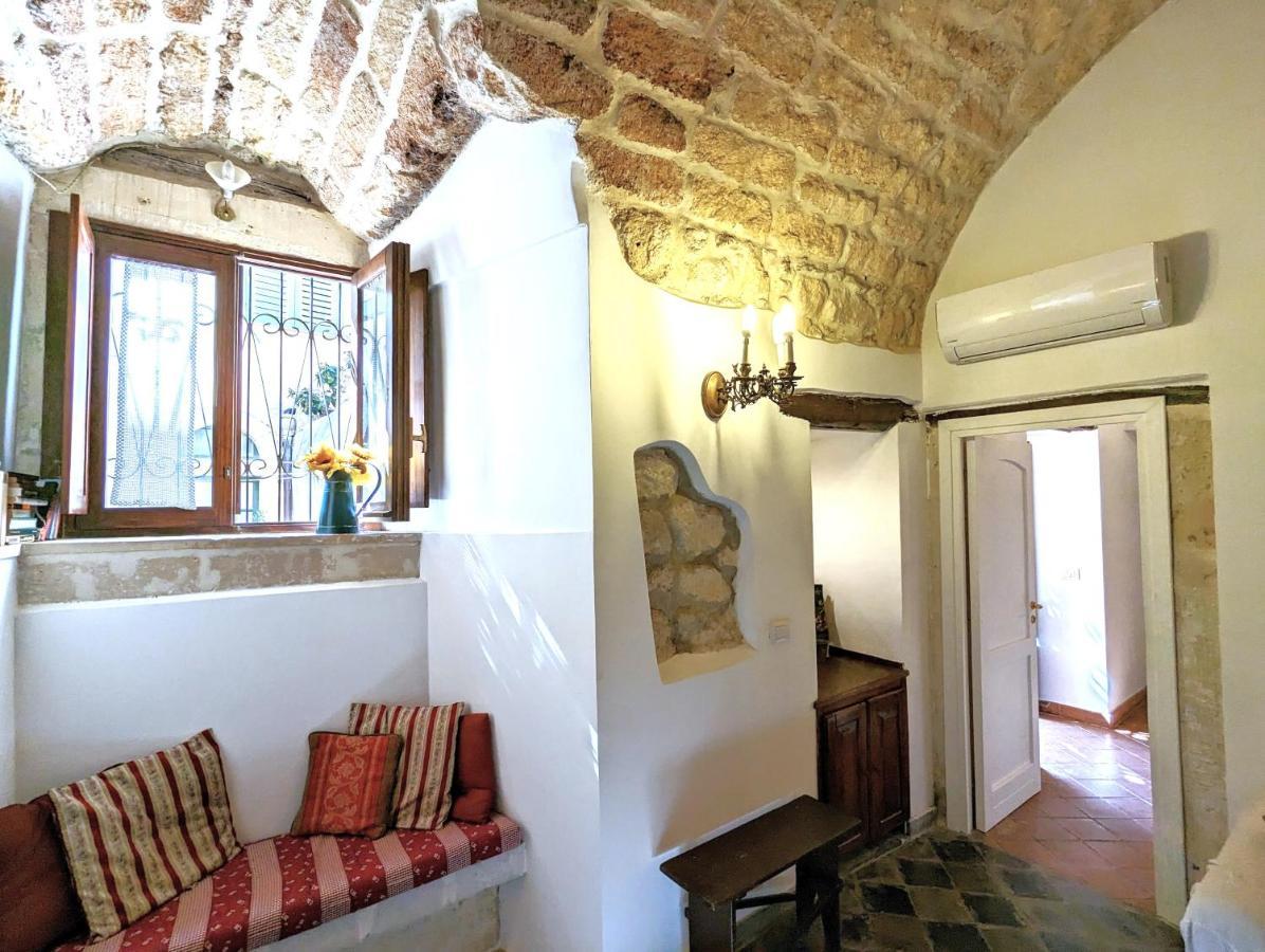 La Casa Delle Fate Apartment Syracuse Bagian luar foto