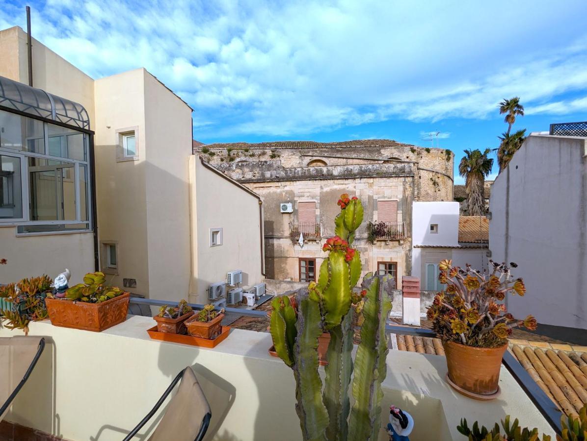 La Casa Delle Fate Apartment Syracuse Bagian luar foto
